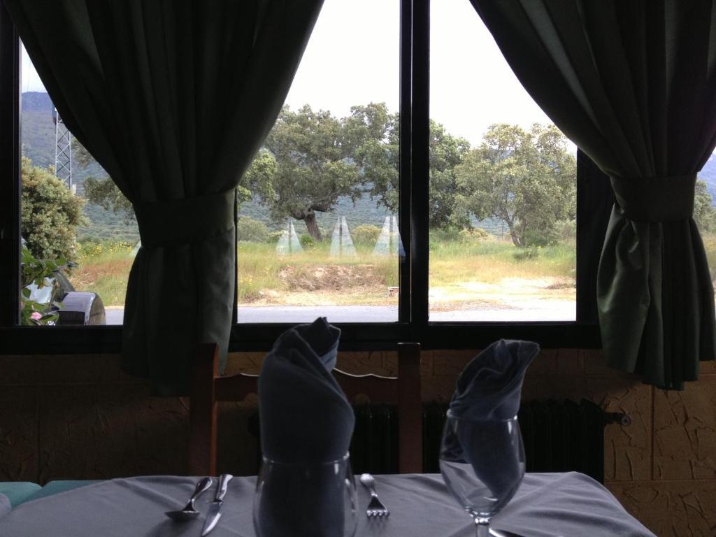 Hotel Restaurante Jarilla Ngoại thất bức ảnh